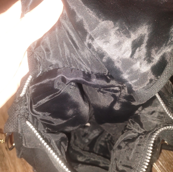 Sold - Picture 6 of 8